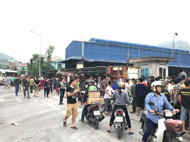 [NÓNG] 4 ô tô đâm liên hoàn ở Quảng Ninh khiến 4 người thương vong - Ảnh 5.