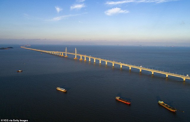 Chiêm ngưỡng cầu vượt biển dài nhất thế giới: 55km, 18 tỷ USD kinh phí tại Trung Quốc - Ảnh 7.