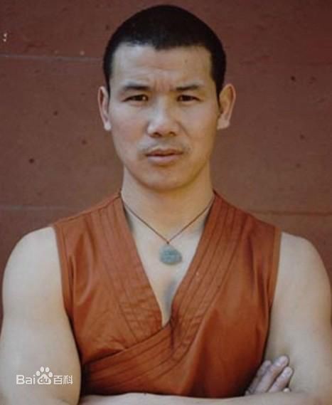 Võ sư Thiếu Lâm “mình đồng da sắt” đấm ngất võ sĩ Muay Thái sau 5 giây gây chấn động TQ 7