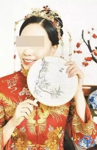 Người phụ nữ mất tích khi chụp ảnh cưới, 2 tháng sau cảnh sát phát hiện thi thể với những chi tiết bí ẩn - Ảnh 3. Người phụ nữ mất tích khi chụp ảnh cưới, 2 tháng sau cảnh sát phát hiện thi thể với những chi tiết bí ẩn 3