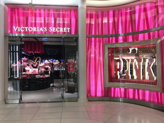 Chuyện lạ ở cửa hàng Victoria’s Secret: Nhân viên sẽ bị sa thải nếu phát hiện và ngăn chặn khách hàng ăn cắp vặt 2