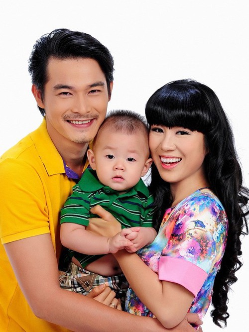 Showbiz Việt và những cuộc hôn nhân yêu nhanh, cưới vội, chia tay bất ngờ khiến ai cũng phải ngỡ ngàng - Ảnh 3. Showbiz Việt và những cuộc hôn nhân 'yêu nhanh, cưới vội, chia tay bất ngờ' khiến ai cũng phải ngỡ ngàng 3