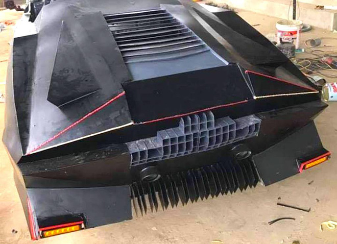 Cận cảnh siêu xe mui trần Lamborghini chờ ngày rước dâu được chế từ xe đồng nát của 9X Hà Tĩnh - Ảnh 11.