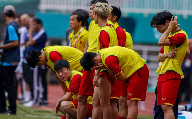 Tụt hạng chóng mặt, Việt Nam thua xa Philippines, không còn nhìn thấy 'bóng lưng' Thái Lan 1