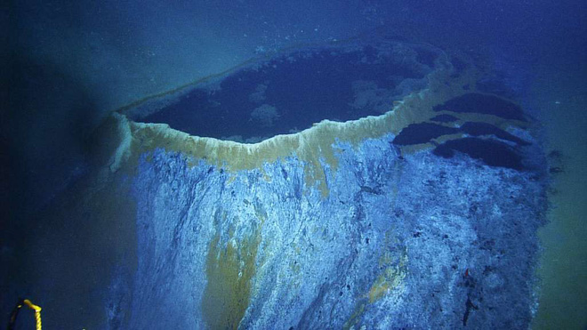 Nấm mồ vô hình dưới đại dương: Mất mạng nếu bơi vào, khiến tàu ngầm tự động nổi lên - Ảnh 2.