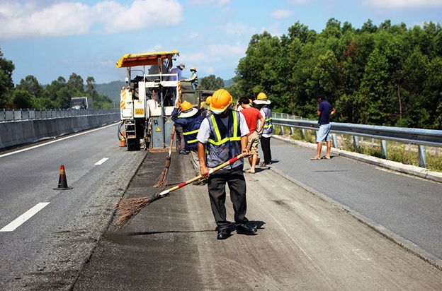 Phát hiện thêm nhiều cây cầu trên tuyến cao tốc Đà Nẵng – Quảng Ngãi bị sụt lún nghiêm trọng 1