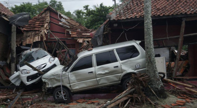 Ít nhất 280 người tử vong trong vụ thảm họa sóng thần ở Indonesia 3