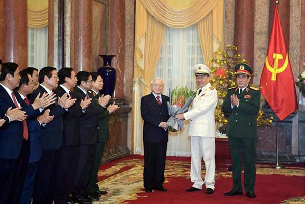 Bộ trưởng Tô Lâm, Chủ nhiệm Tổng cục chính trị Lương Cường được thăng hàm Đại tướng 1