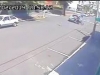Trắng trợn cướp ô tô giữa đường phố Ý
