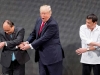 Khoảnh khắc vui nhộn: Trump bối rối, loay hoay với kiểu bắt tay ASEAN