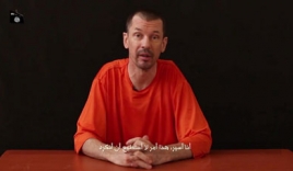 Nhà báo Anh xuất hiện trong video tuyên truyền của IS