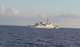 Tàu hải cảnh Trung Quốc đối đầu tàu trinh sát Indonesia trên Biển Đông