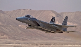 Israel điều chiến đấu cơ chặn máy bay chở khách khả nghi