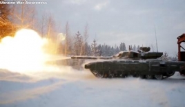 Video: Siêu tăng Armata bắn pháo xuyên lớp giáp dày 1 mét