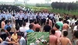 Trung Quốc: Xả lũ trong đêm không báo trước, 27 người chết và mất tích
