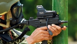 Tiểu liên Micro Uzi: Vũ khí uy lực của đặc công Việt Nam