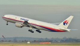 MH370 rơi nhanh chóng mặt trước khi chìm xuống Ấn Độ Dương