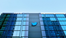 Cổ phiếu bất ngờ tăng vọt khi rò rỉ tin Twitter rao bán