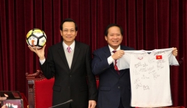 Áo đấu và bóng U23 Việt Nam đã có chủ với giá 20 tỷ đồng