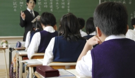 Cựu giáo viên người Việt ở Nhật nói về chuyện phạt học sinh: Các em càng tỏ ra 'hổ báo' thì càng yếu đuối và cần được chở che