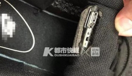 Giày có gắn camera để chụp trộm chị em phụ nữ được rao bán tràn lan trên MXH Trung Quốc