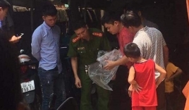 Bắc Giang: Vợ sắp sinh bị chồng nghi động kinh chém đứt cánh tay