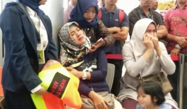 Vụ rơi máy bay Lion Air: Tổng thống Indonesia gửi lời trấn an tới gia đình 189 nạn nhân