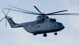 Video chưa từng thấy: Kinh ngạc cảnh Mi-26 chở Su-27 trên bầu trời