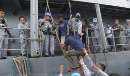 Hải quân Philippines khẳng định tàu cá Việt Nam cứu ngư dân bị đâm chìm