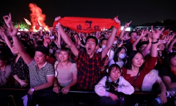 Toàn cảnh thế giới ngày 2/5: Hàng nghìn người dự nhạc hội ở Vũ Hán, Ấn Độ phát hiện đột biến Covid-19
