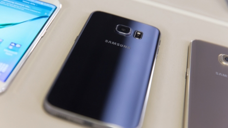 Mua Galaxy S6 xách tay Hàn Quốc rẻ hơn hàng công ty đến 6 triệu đồng