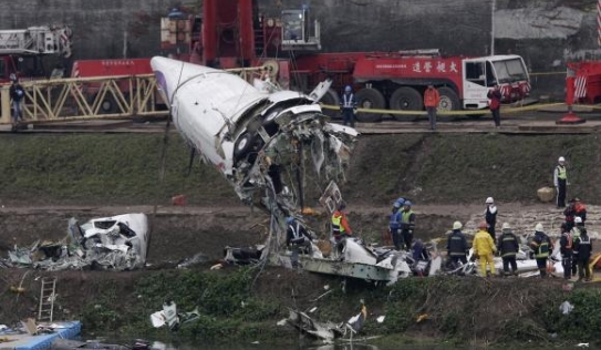 Máy bay Đài Loan bị hỏng cả hai động cơ trước khi rơi