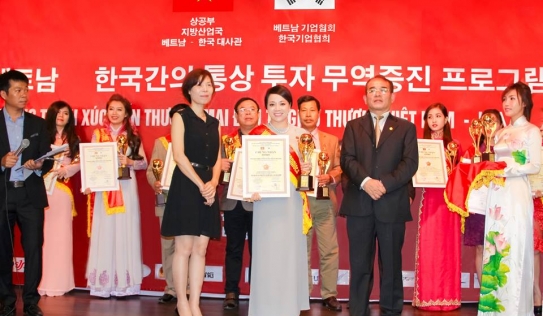 Bich Nguyet Academy đạt giải “Uy tín nhất Châu Á Thái Bình Dương”