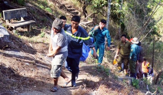 Vụ 2 người tử nạn ở thác Hang Cọp: Khởi tố công ty du lịch mở tour chui
