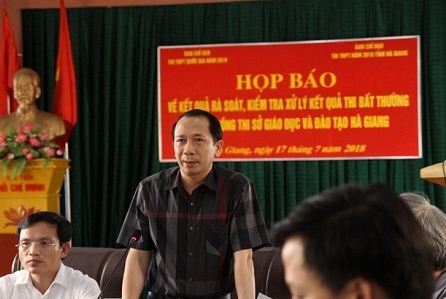 Toàn cảnh vụ gian lận điểm thi THPT quốc gia Hà Giang: Những con số bất thường và buổi họp báo lúc 1 giờ đêm