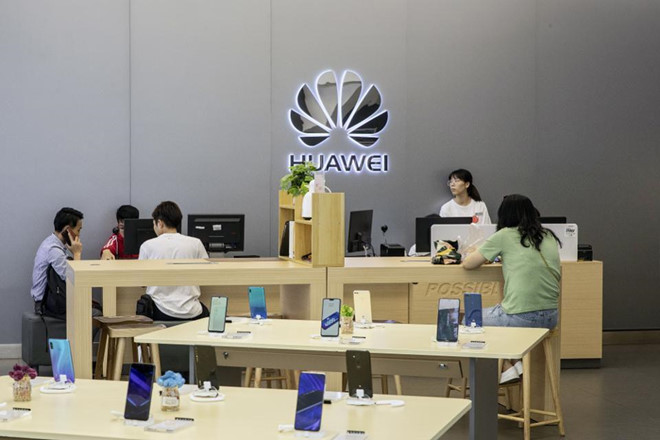 Huawei hoàn tiền 100% nếu không vào được Facebook, Google, Youtube 1
