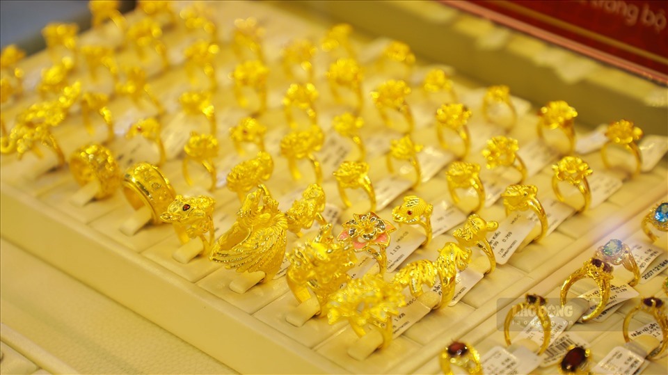 Tin tức kinh doanh hot nhất 24h ngày 31/1: Hoàng Anh Gia Lai thua lỗ kỷ lục, Giá xăng giảm 3 Tin tức kinh doanh hot nhất 24h ngày 31/1: Hoàng Anh Gia Lai thua lỗ kỷ lục, Giá xăng giảm 3