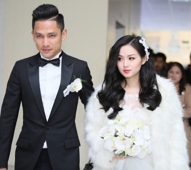 Diện váy siêu ngắn, ngồi hớ hênh, Tâm Tít xấu hổ vì sự cố trang phục 4 Diện váy siêu ngắn, ngồi hớ hênh, Tâm Tít xấu hổ vì sự cố trang phục 4