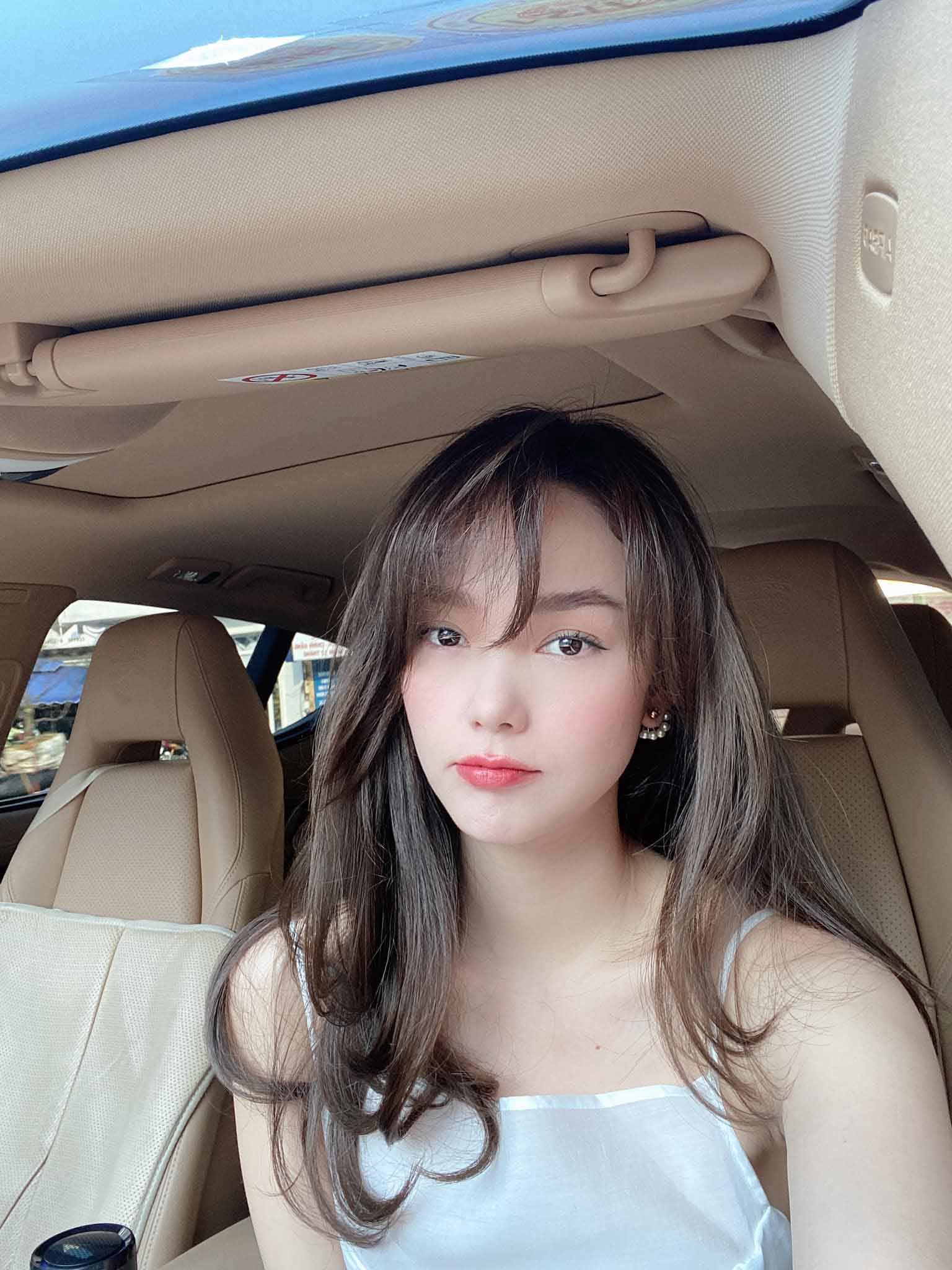 Mai Phương Thúy, Minh Hằng đẹp bất phân thắng bại khi xuất hiện chung 1 khuôn hình 4 Mai Phương Thúy, Minh Hằng đẹp bất phân thắng bại khi xuất hiện chung 1 khuôn hình 4