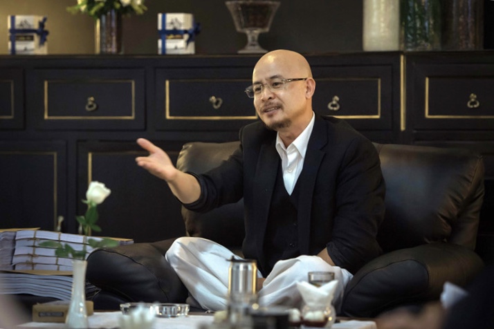 Ông Đặng Lê Nguyên Vũ chia tay siêu xe Ferrari cuối cùng trong bộ sưu tập 4 Ông Đặng Lê Nguyên Vũ chia tay siêu xe Ferrari cuối cùng trong bộ sưu tập 4