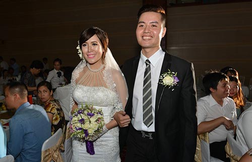 Mai Thỏ rạng rỡ bên Xuân Bắc nhưng bộ trang phục mới là tâm điểm gây chú ý 4 Mai Thỏ rạng rỡ bên Xuân Bắc nhưng bộ trang phục mới là tâm điểm gây chú ý 4