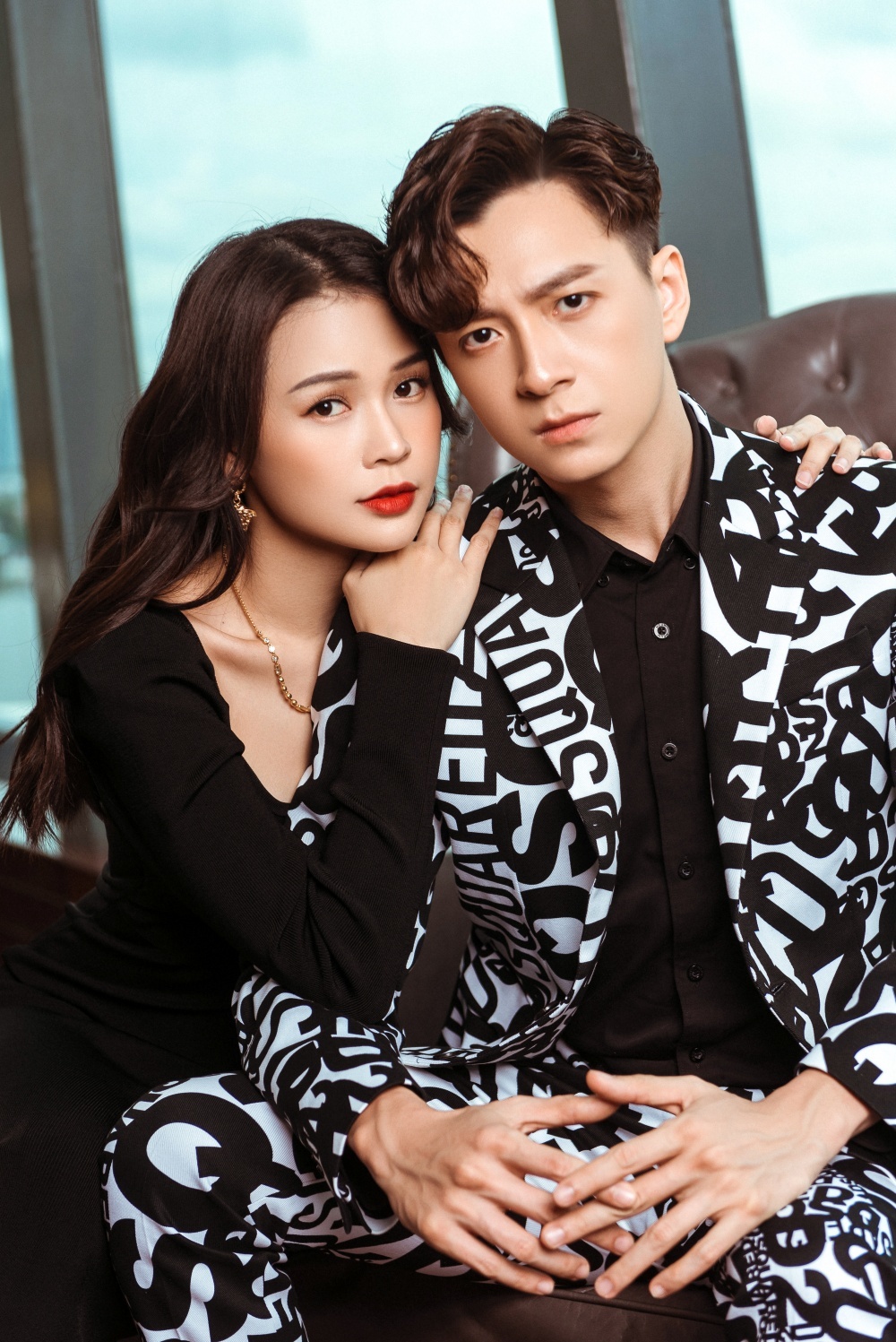 Ngô Kiến Huy lộ ảnh hẹn hò với hot girl 99, fan soi ra 12 năm trước đã làm điều tương tự với Sam 5 Ngô Kiến Huy lộ ảnh hẹn hò với hot girl 99, fan soi ra 12 năm trước đã làm điều tương tự với Sam 5