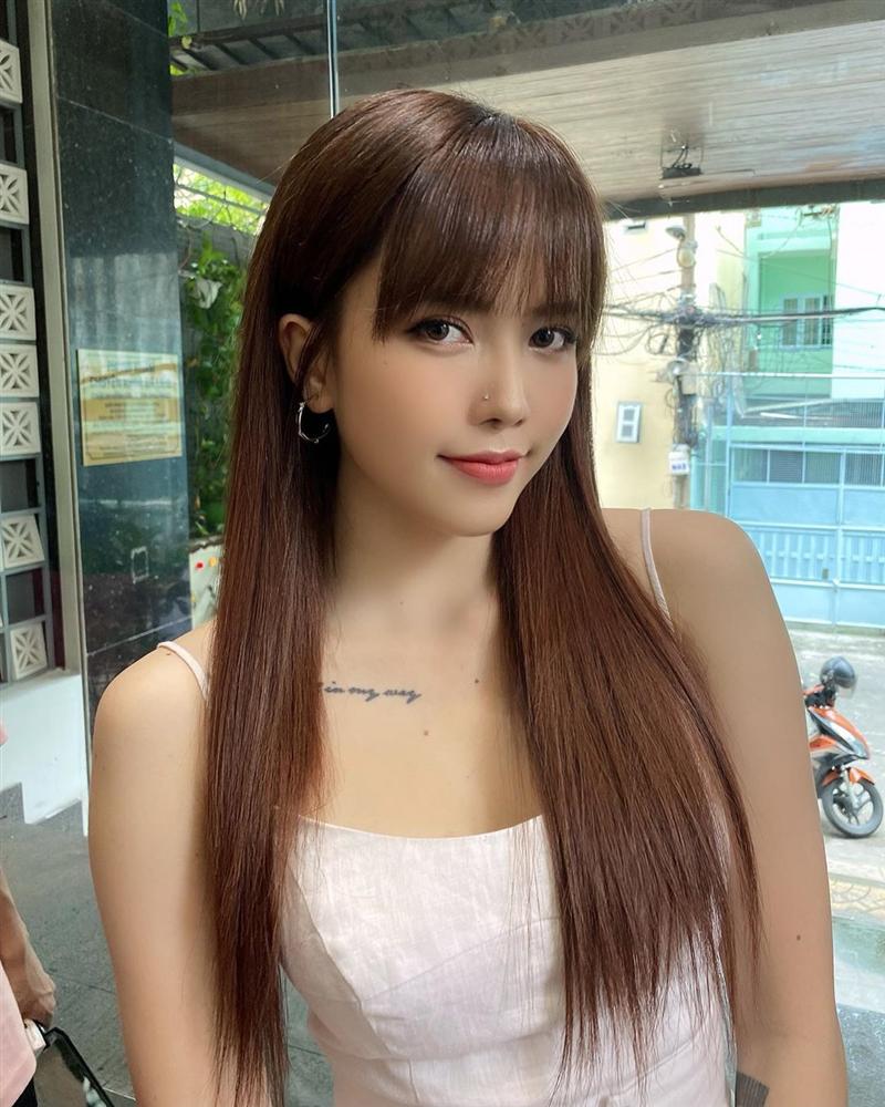 Lộ yếu điểm, Thiều Bảo Trâm lập tức nhận thua khi bị thách thức 4 Lộ yếu điểm, Thiều Bảo Trâm lập tức nhận thua khi bị thách thức 4