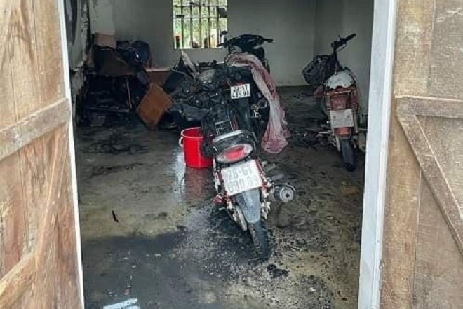 Tin tức pháp luật 24h: Một gia đình bị đổ bố bằng chất bẩn 2 Tin tức pháp luật 24h: Một gia đình bị đổ bố bằng chất bẩn 2