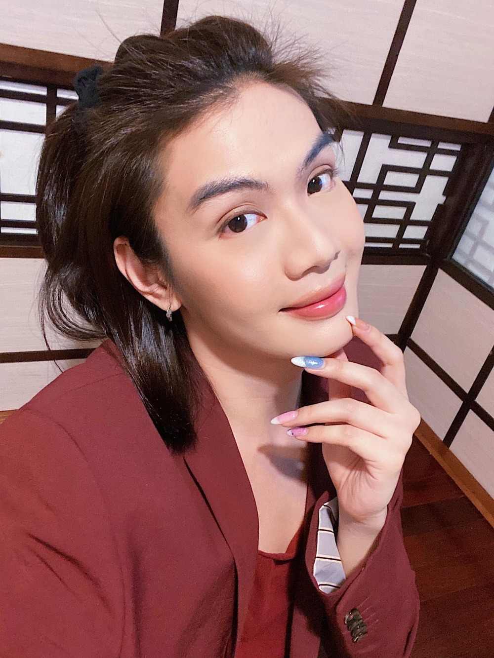 Đào Bá Lộc đáp trả xéo xắt khi bị so sánh thiếu khiếm nhã trên MXH 4 Đào Bá Lộc đáp trả xéo xắt khi bị so sánh thiếu khiếm nhã trên MXH 4