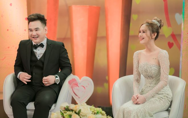 4 tháng sau kết hôn, 'Streamer giàu nhất Việt Nam' thú nhận sự thật về cảnh sống chung với Xoài Non 1 4 tháng sau kết hôn, 'Streamer giàu nhất Việt Nam' thú nhận sự thật về cảnh sống chung với Xoài Non 1