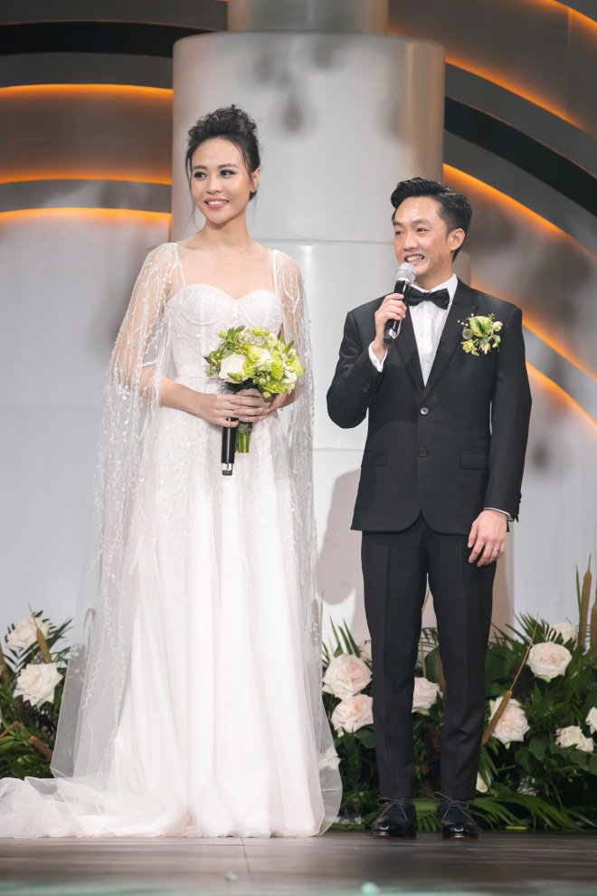 Cường đô la rơi vào hoàn cảnh 'màn trời chiếu đất' vì vợ mới dù kiếm tiền tỷ 2 Cường đô la rơi vào hoàn cảnh 'màn trời chiếu đất' vì vợ mới dù kiếm tiền tỷ 2