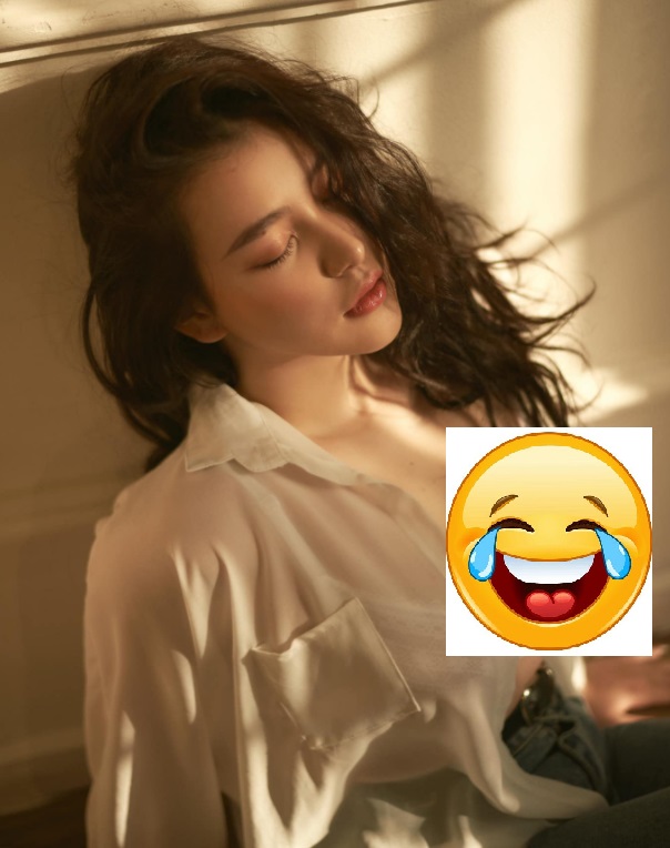 Diện áo sơ mi theo phong cách 'quên' cài cúc, hotgirl múp míp Nhật Anh khoe sắc vóc 'vạn người mê' 3 Diện áo sơ mi theo phong cách 'quên' cài cúc, hotgirl múp míp Nhật Anh khoe sắc vóc 'vạn người mê' 3