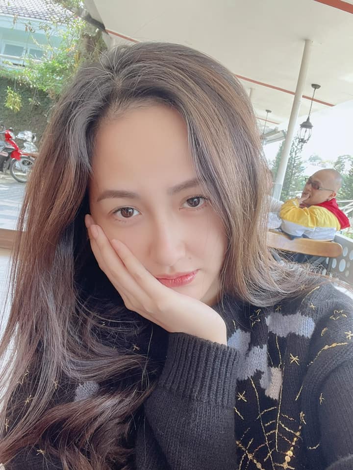 Mai Phương Thúy để lộ chốn riêng tư trong lúc quá chén không làm chủ được cảm xúc 2 Mai Phương Thúy để lộ chốn riêng tư trong lúc quá chén không làm chủ được cảm xúc 2