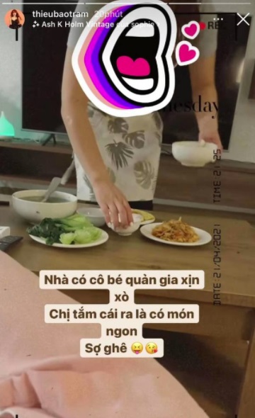 Thiều Bảo Trâm vô tình để lộ bóng dáng người đang chung sống cùng trong căn hộ bị nghi của Sơn Tùng 1 Thiều Bảo Trâm vô tình để lộ bóng dáng người đang chung sống cùng trong căn hộ bị nghi của Sơn Tùng 1